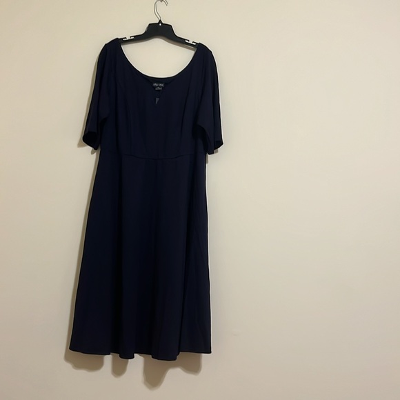 City Chic Dress Cute Girl Elbow sleeve Navy size L/20 NWT - Picture 5 of 11